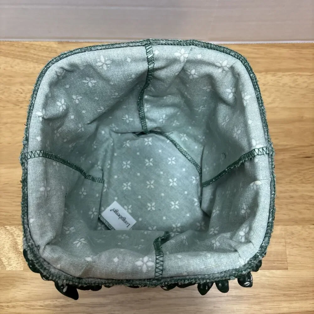 Longaberger Basket Tissue / Kleenex with Lid Holder Marker 1999 With Green Liner